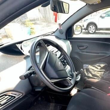 Lancia Ypsilon 1.2 69 CV 5 porte Elle