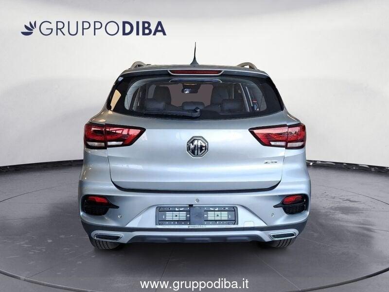 MG ZS 1.5 Classic Luxury Silver (MBC)