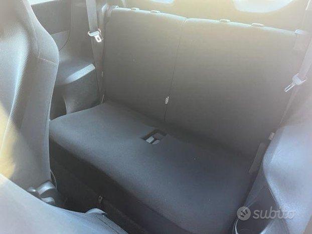 Toyota iQ 1.0 CVT Lounge
