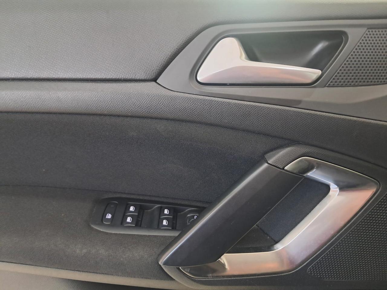Peugeot 308 1.5 BlueHDi 130 S&S Active – 2ª Serie