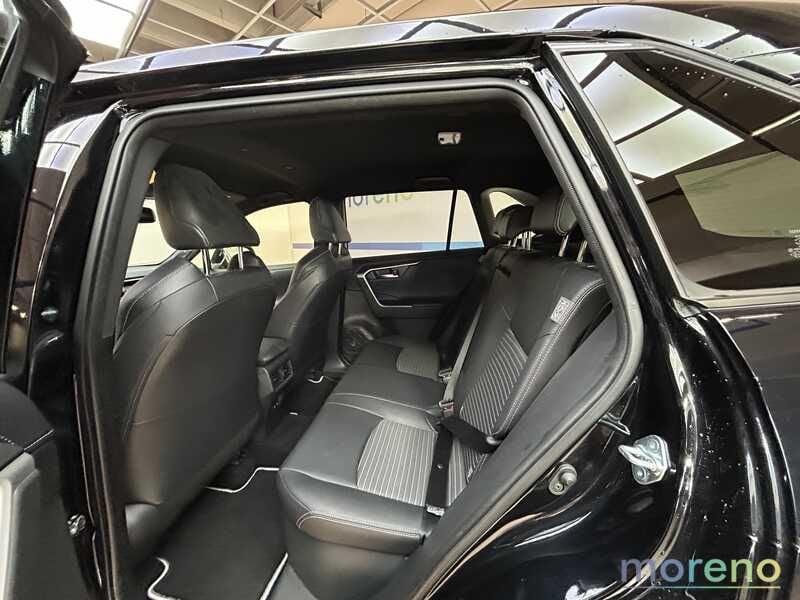 Toyota RAV4 2.5 vvt-ie h Black Edition 2WD e-cvt