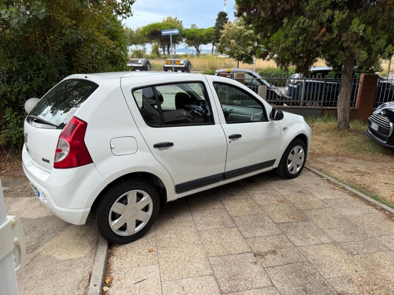 Dacia Sandero 1.4 8V GPL Ambiance NEOPATENTATI