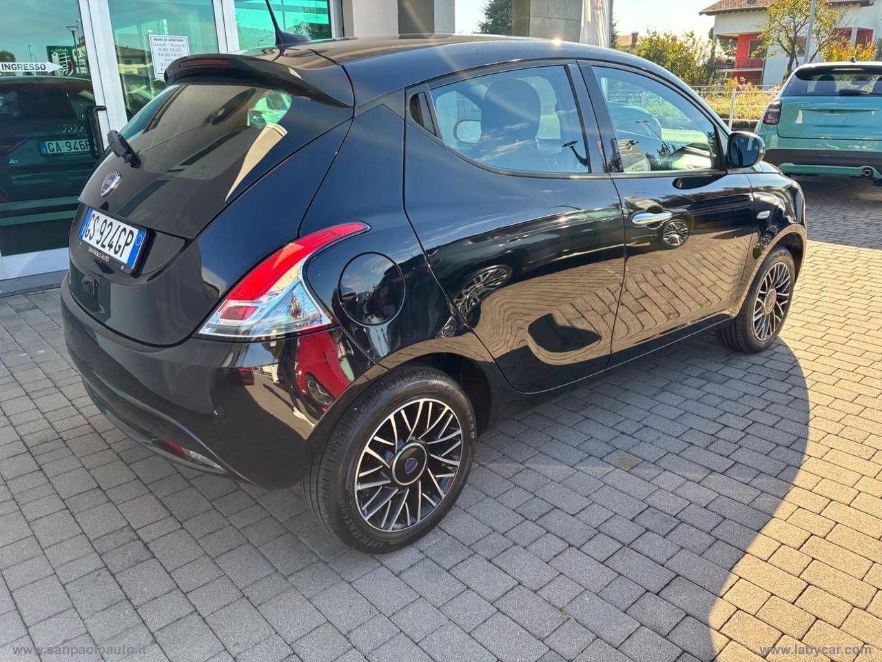 LANCIA Ypsilon 1.0 FireFly 5p.S&S Hyb. Platino