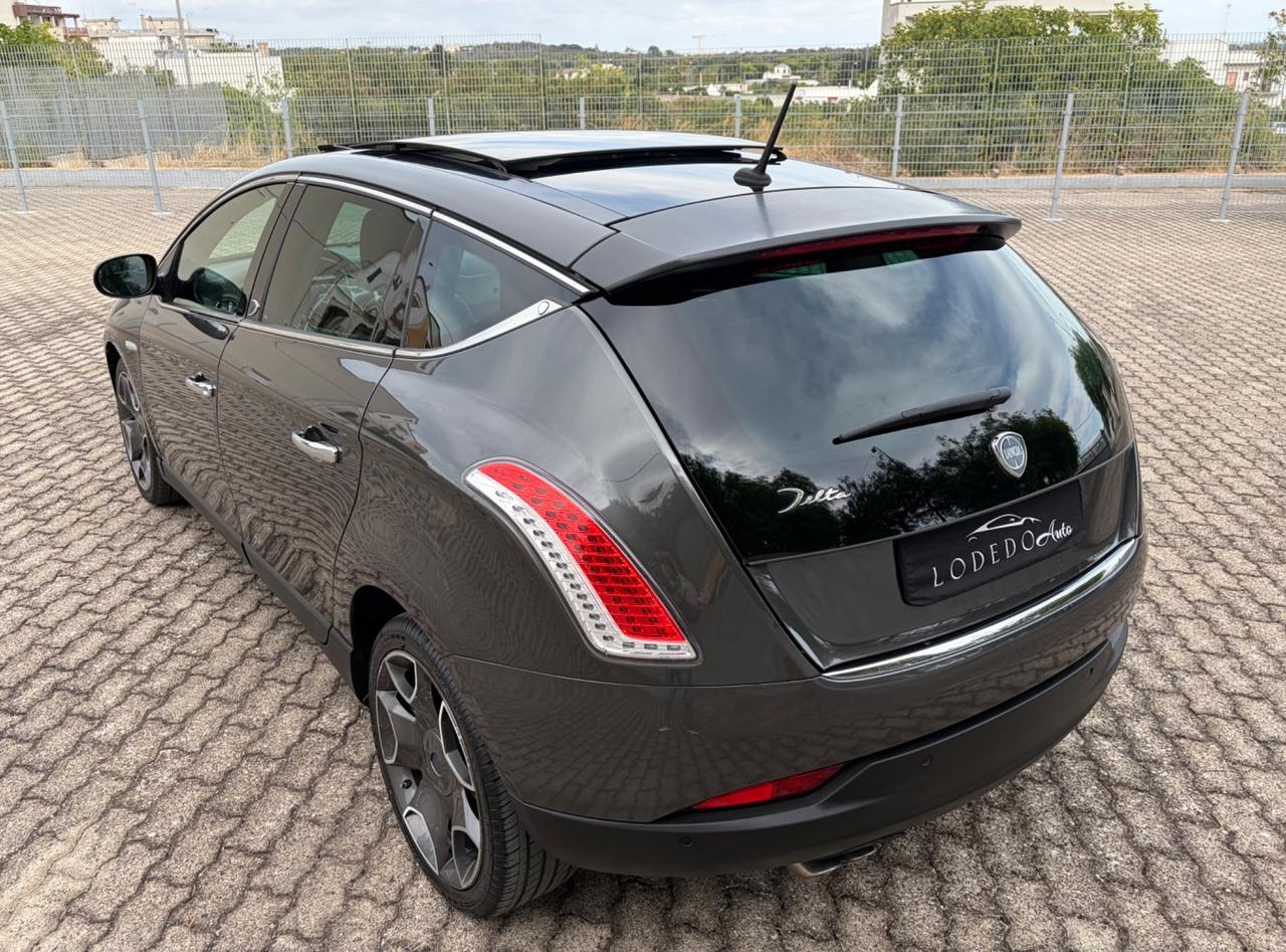 Lancia Delta 1.9 MJT Twinturbo Platino Tetto Apribile