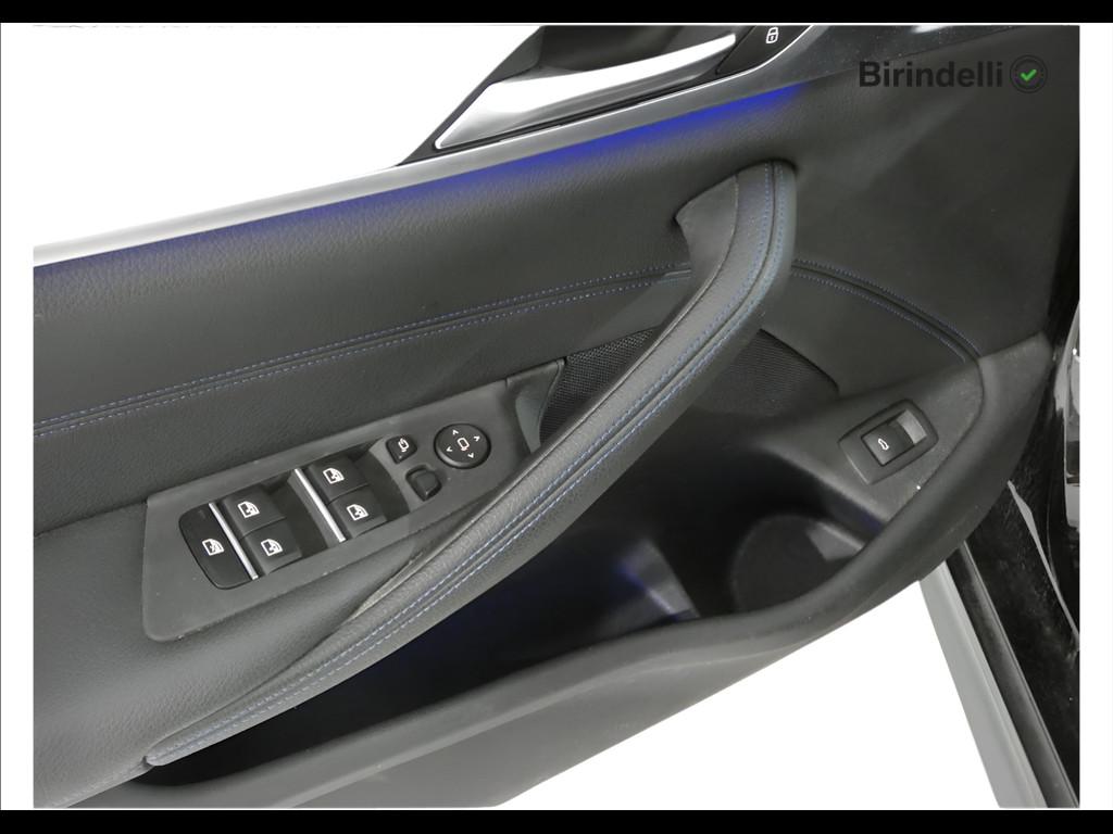 BMW Serie 5(G30/31/F90) - 525d Touring Msport