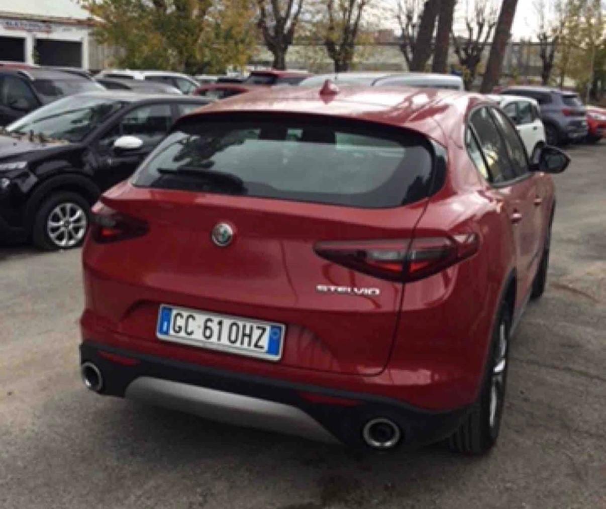 Alfa Romeo Stelvio 2.2 Turbodiesel 190 CV AT8 RWD Super
