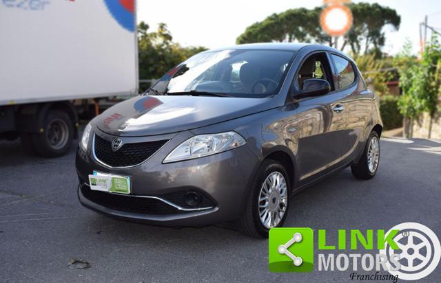 LANCIA Ypsilon 1.2 69 CV 5 porte PER NEOPATENTATI !!!