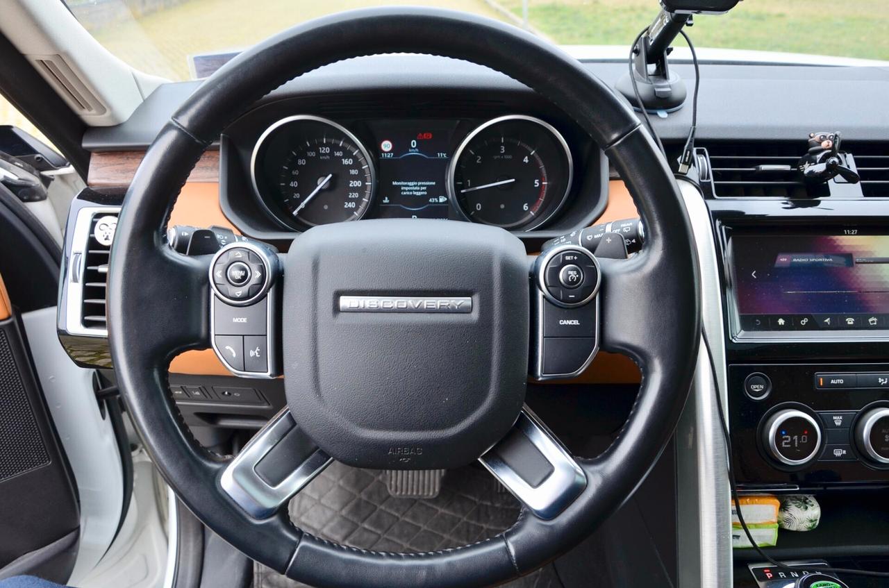 LAND ROVER DISCOVERY 2.0 SD4 HSE LUXURY 240cv AUTO 5 POSTI, SERVICE LAND ROVER, TETTO, HI-FI MERIDIAN, FULL LED, PELLE, PERMUTE