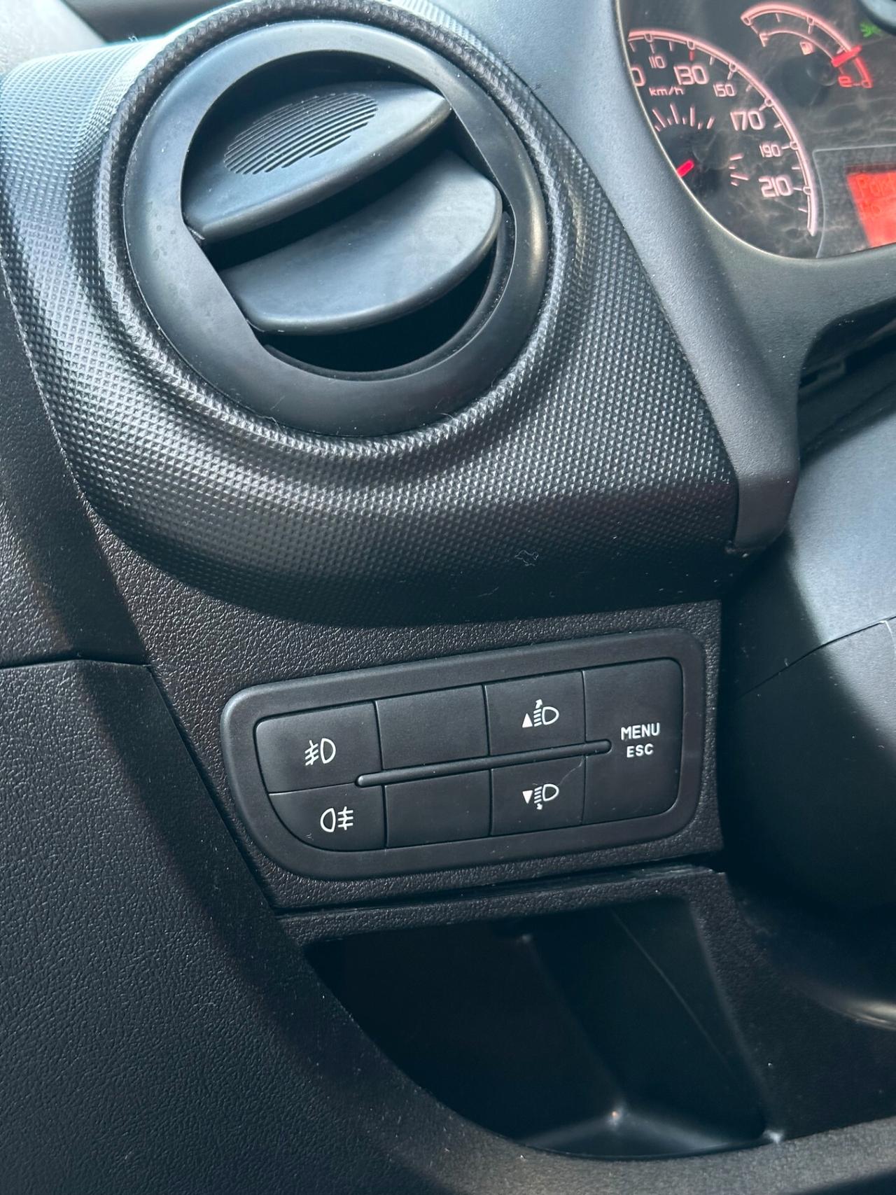 Citroen Nemo 1.3 HDi 75CV FAP S&S XTR Theatre