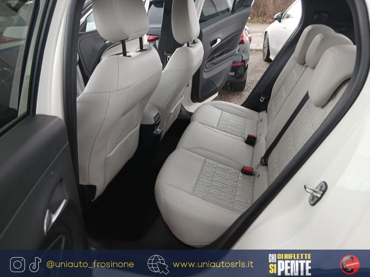 Fiat 600 Hybrid 110 CV DCT MHEV La Prima