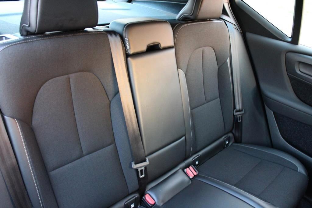 VOLVO XC40 D3 Momentum *FULL LED *Carplay