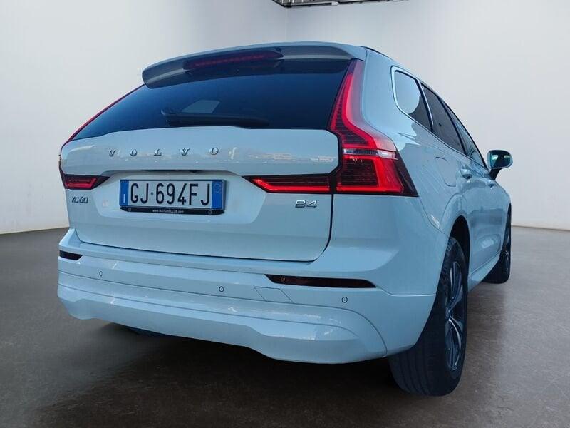 Volvo XC60 XC60 B4 automatico Essential