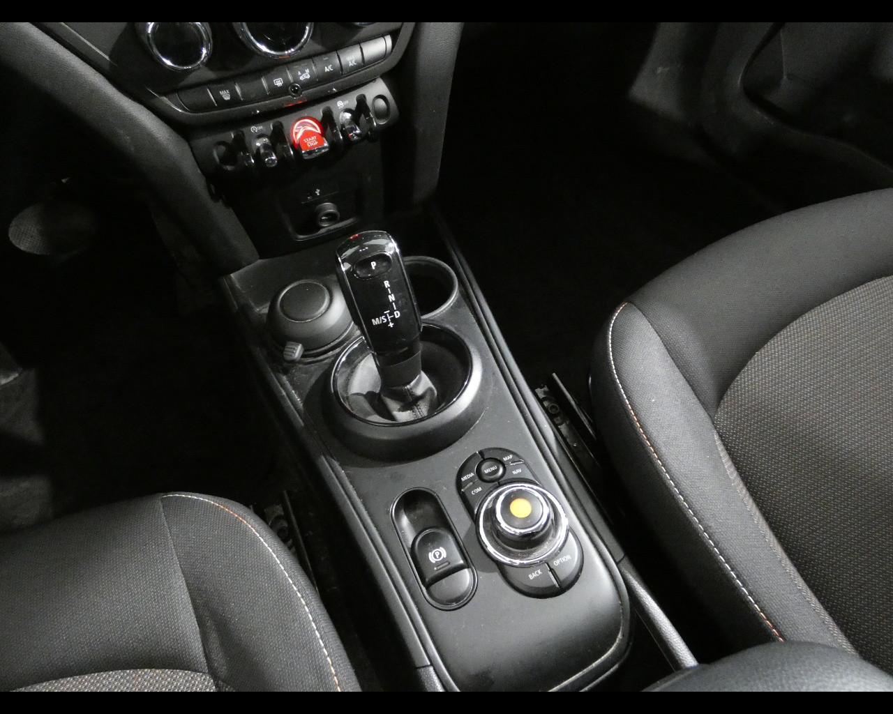 MINI Mini Countrym.(F60) - Mini 1.5 One Hype Countryman