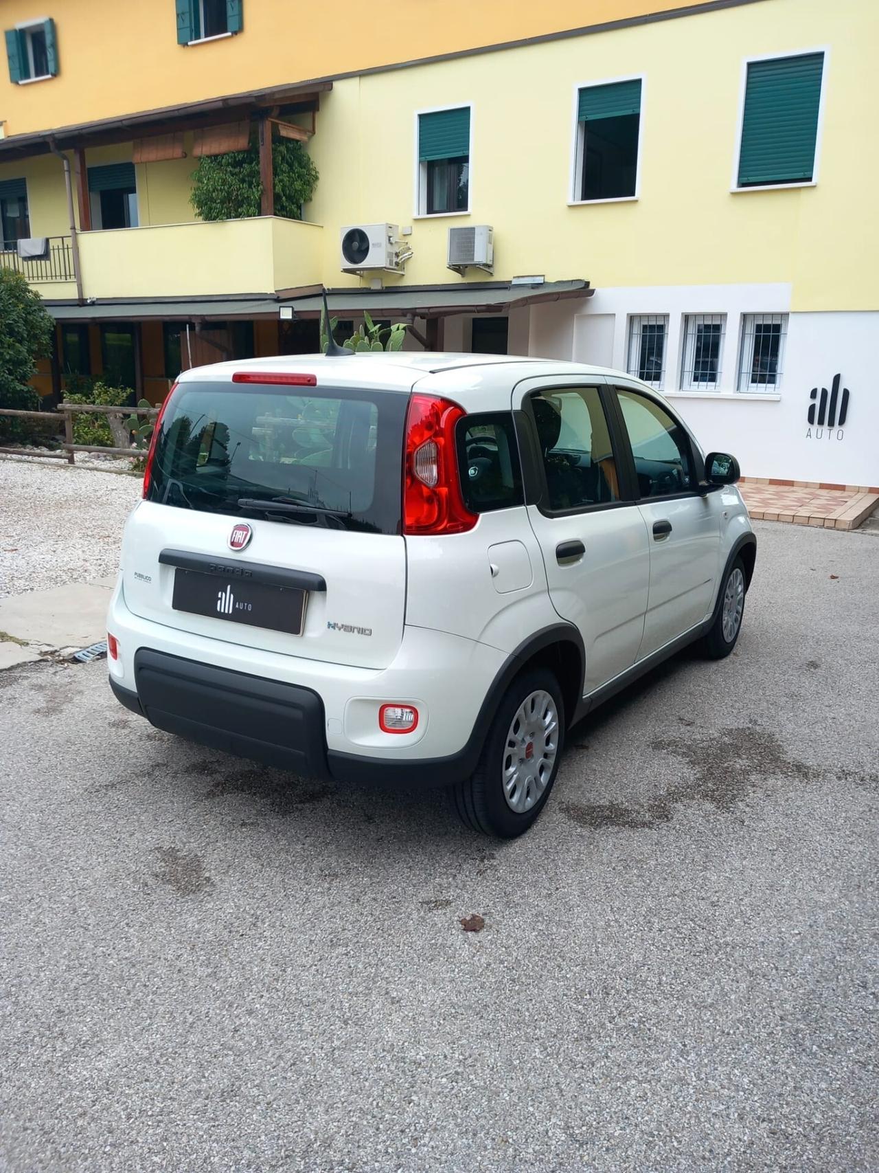 Fiat Panda 1.0 FireFly S&S Hybrid