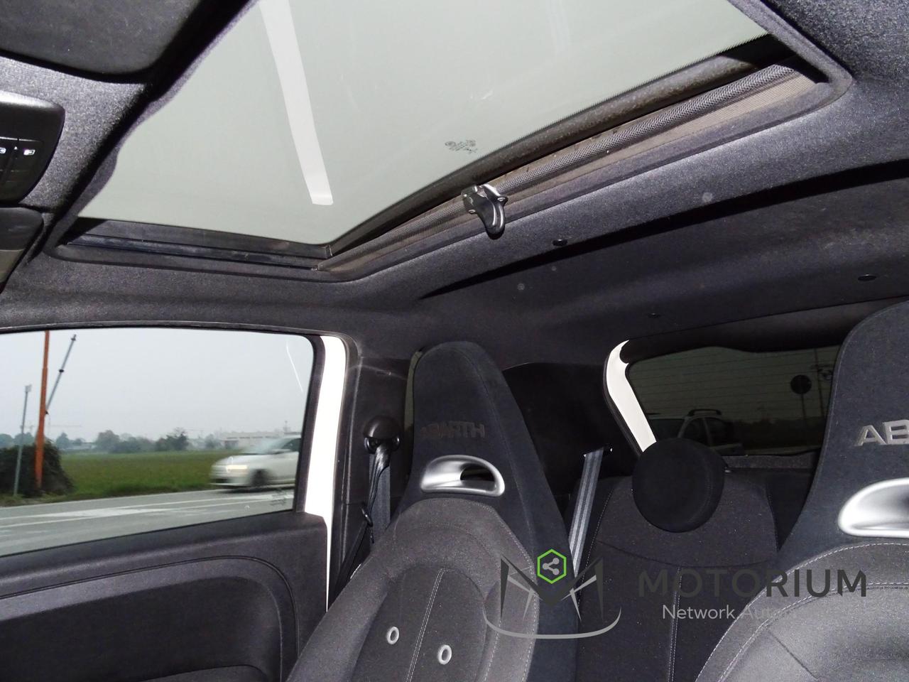 Abarth 595 1.4 Turbo T-Jet 160 CV Pista