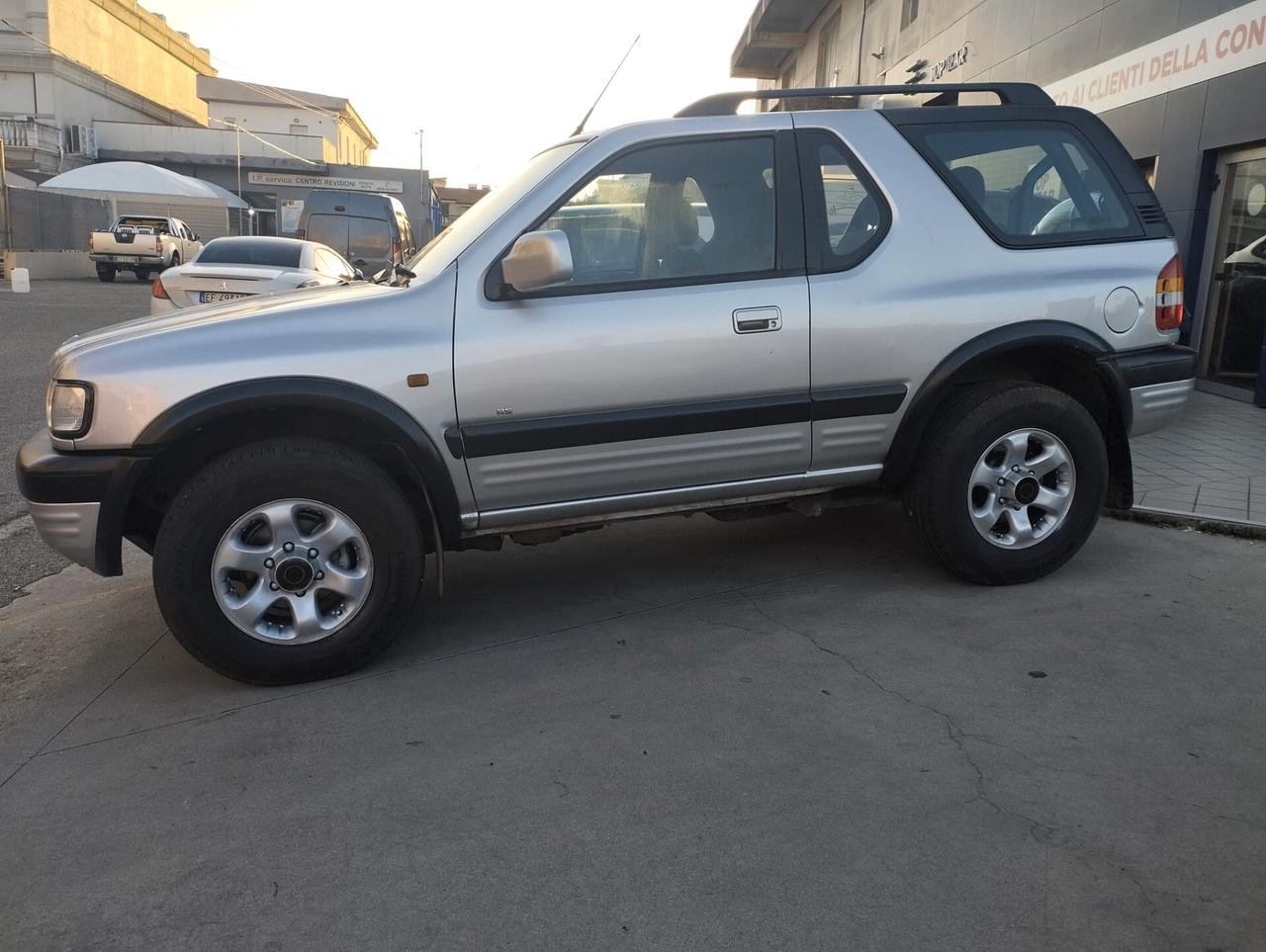 Opel Frontera 2.2 16V DTI 3 porte Sport AUTOMATICA