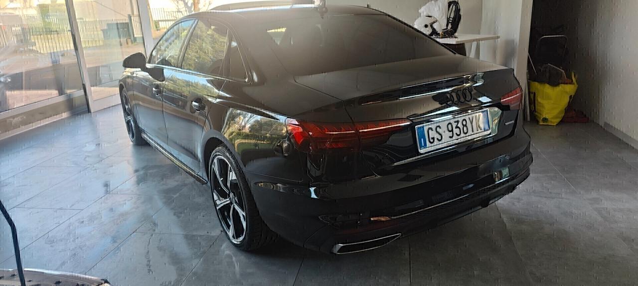 Audi A4 40 TDI quattro S tronic S line edition