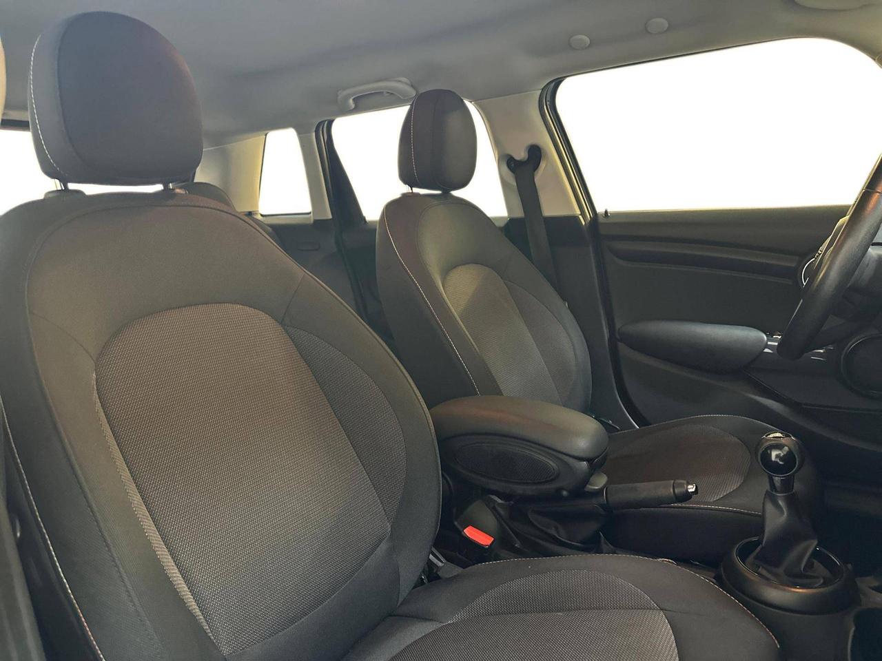 MINI Mini One Essential 55kW 5 Porte