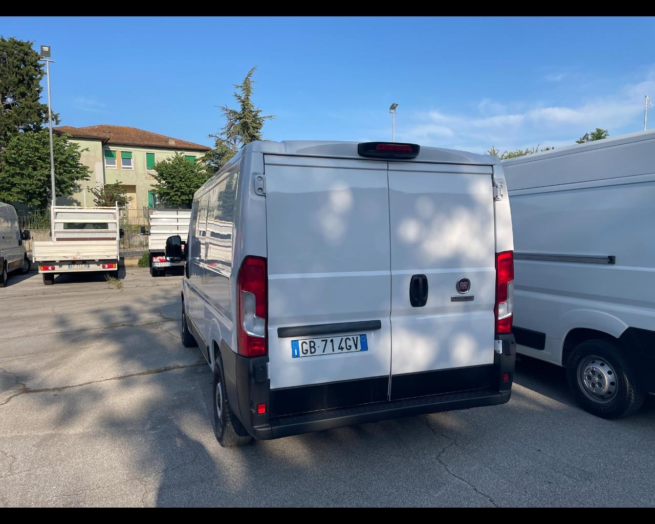 FIAT Ducato furgone passo medio 2.3 MJT 120CV