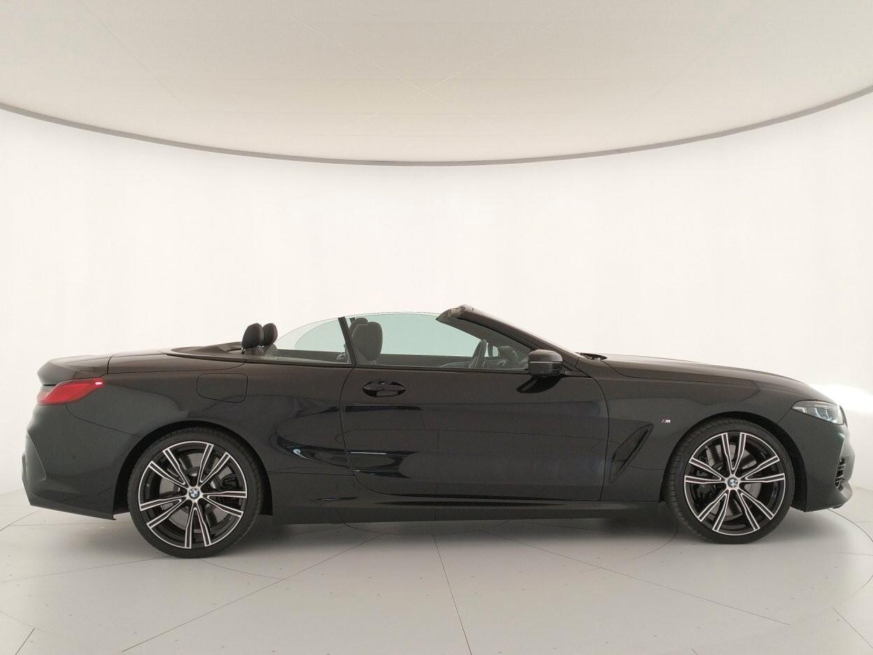 Bmw M850i xDrive Cabrio - IVA ESPOSTA