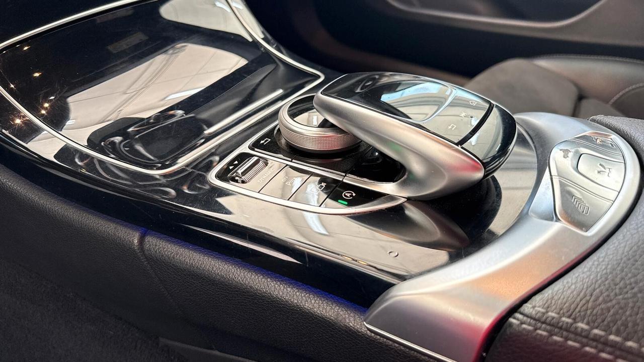 Mercedes-benz C 220 d Auto Cabrio Premium Plus AMG