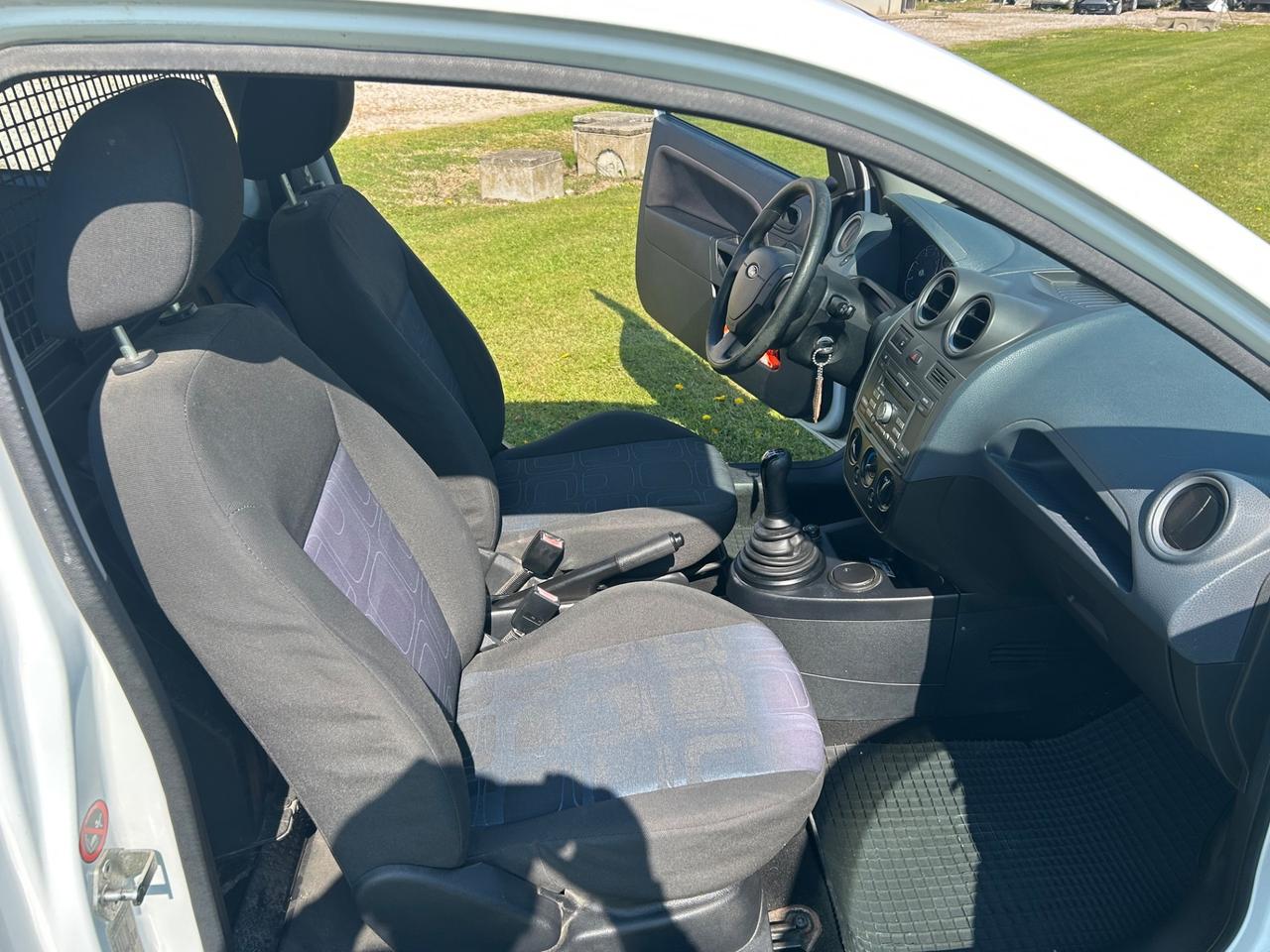 Ford Fiesta Fiesta+ 1.4 TDCi 68CV 3 porte