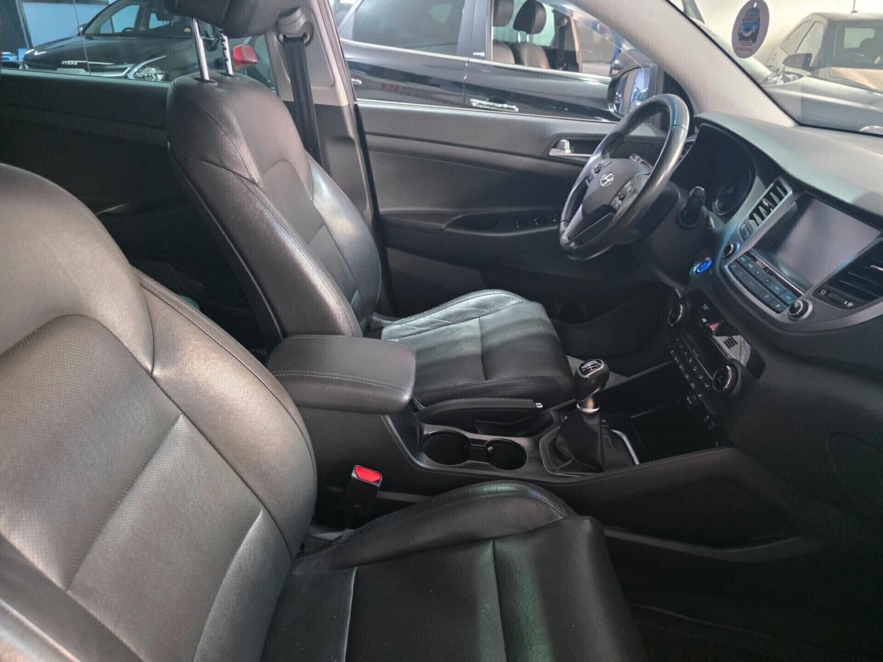 HYUNDAI Tucson 1.7 CRDI XPossible 1 PROPRIETARIO