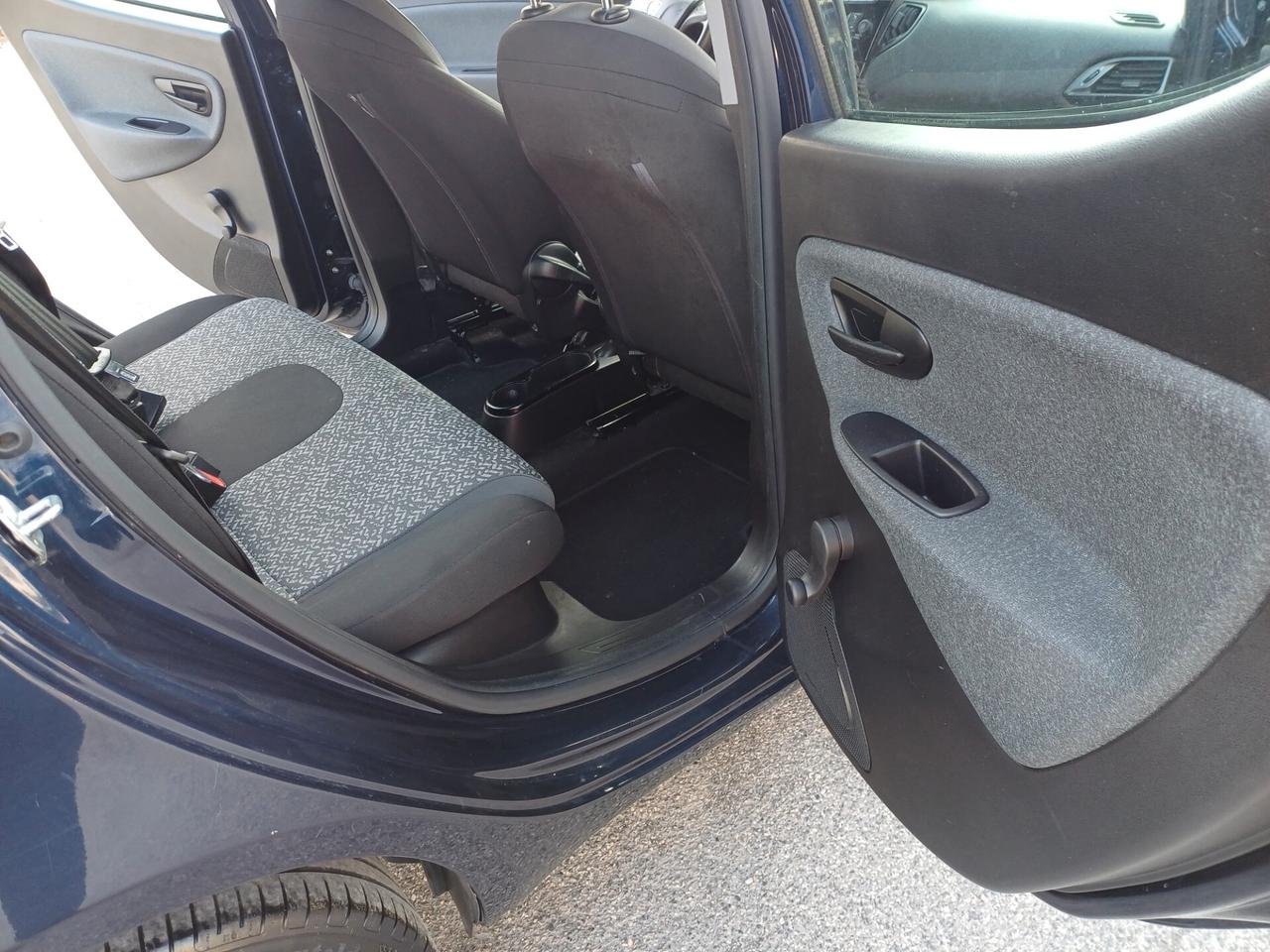 Lancia Ypsilon 1.2 69 CV 5 porte GPL Ecochic Platinum