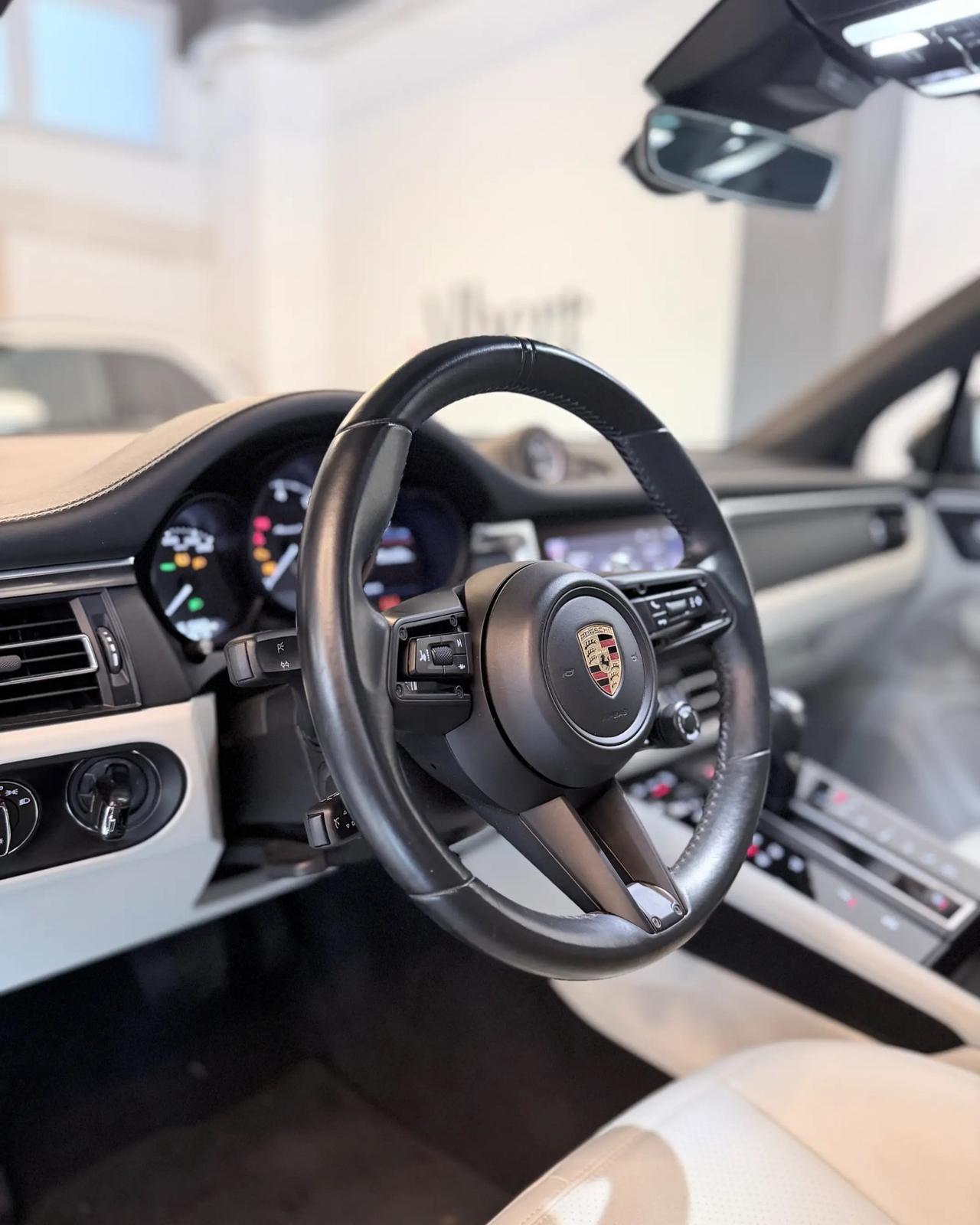 Porsche Macan 2.0 T