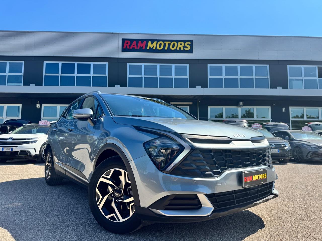 Kia Sportage 1.6 TGDi MHEV Style GRANZIA FINO A 09/2029