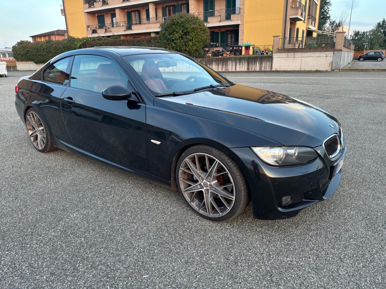 Bmw 325 coupe CAMBIO AUTOMATICO