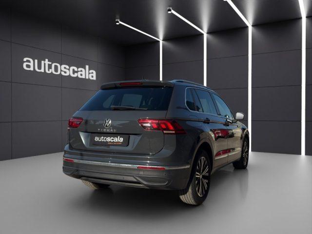 VOLKSWAGEN Tiguan 2.0 TDI 150 CV SCR DSG Life