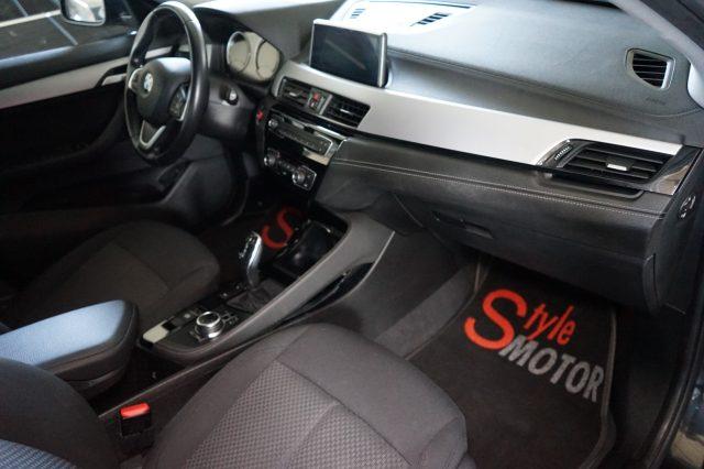 BMW X2 sDrive18d Business-X