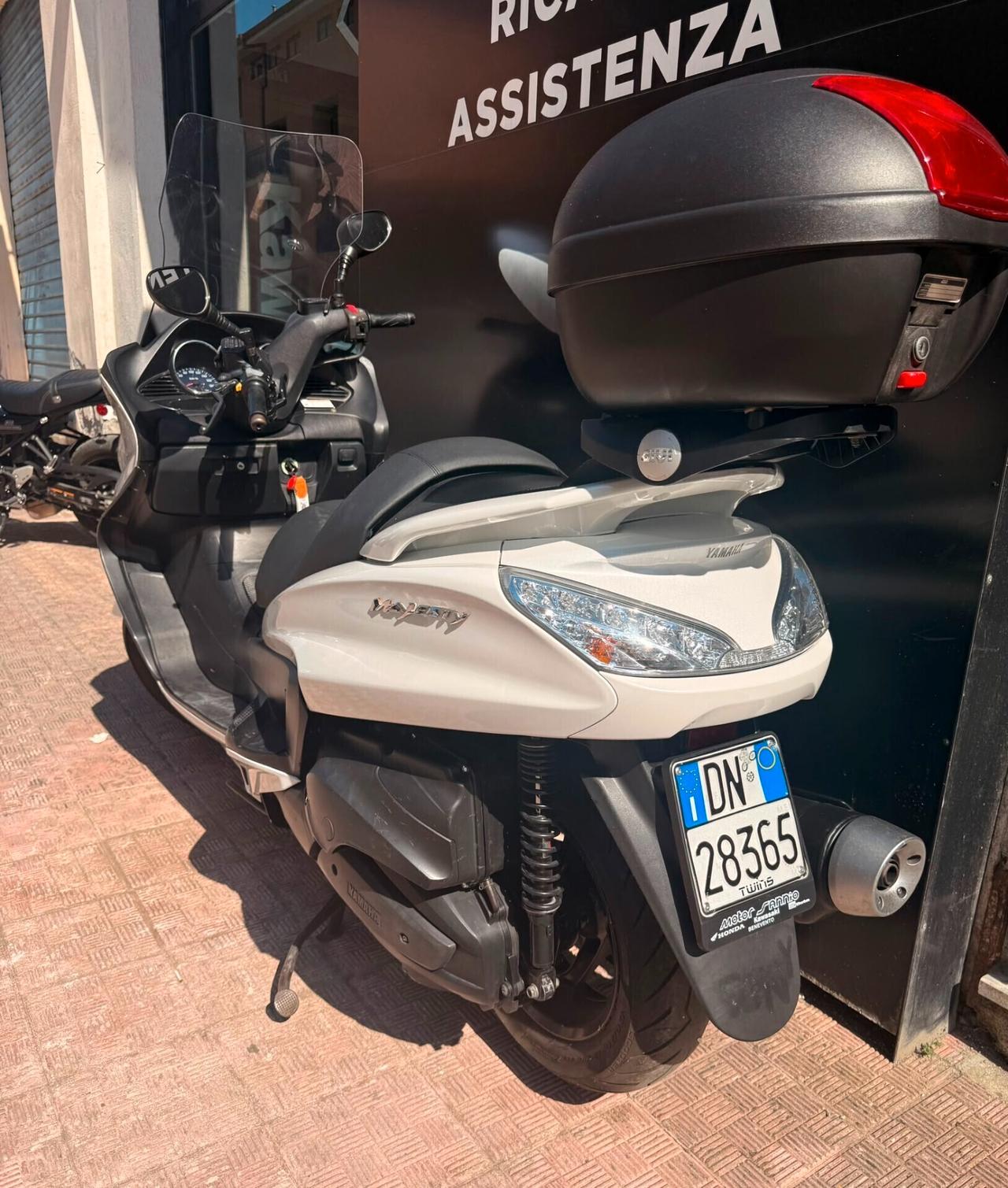 Yamaha Majesty 400