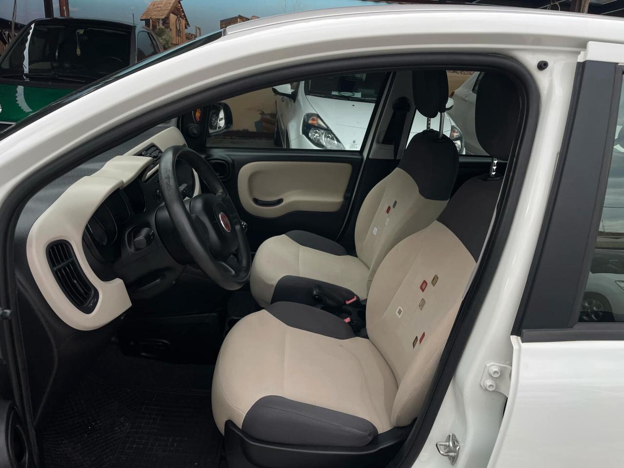 Fiat Panda 1.2 Lounge E6 NEOPATENTATI