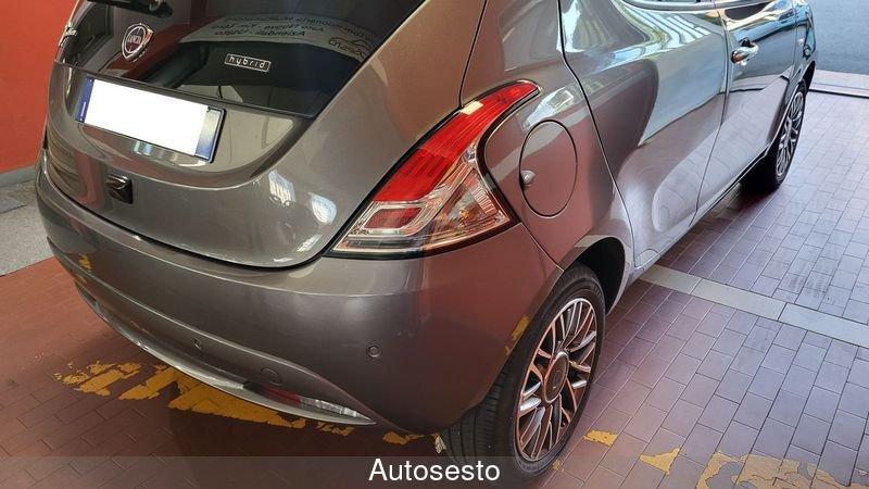 Lancia Ypsilon Ypsilon 1.0 FireFly 5 porte S&S Hybrid Gold