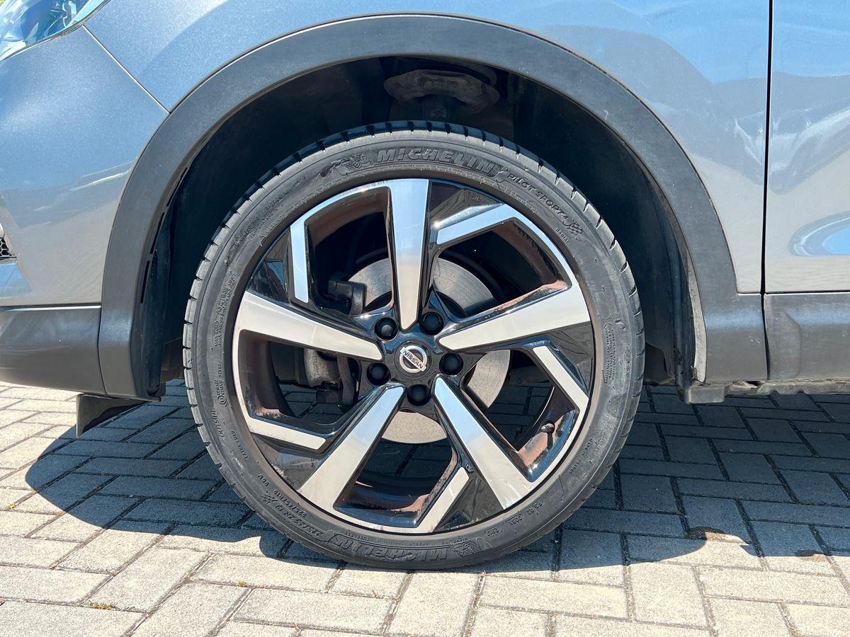 NISSAN Qashqai 1.5 dci Tekna 110cv