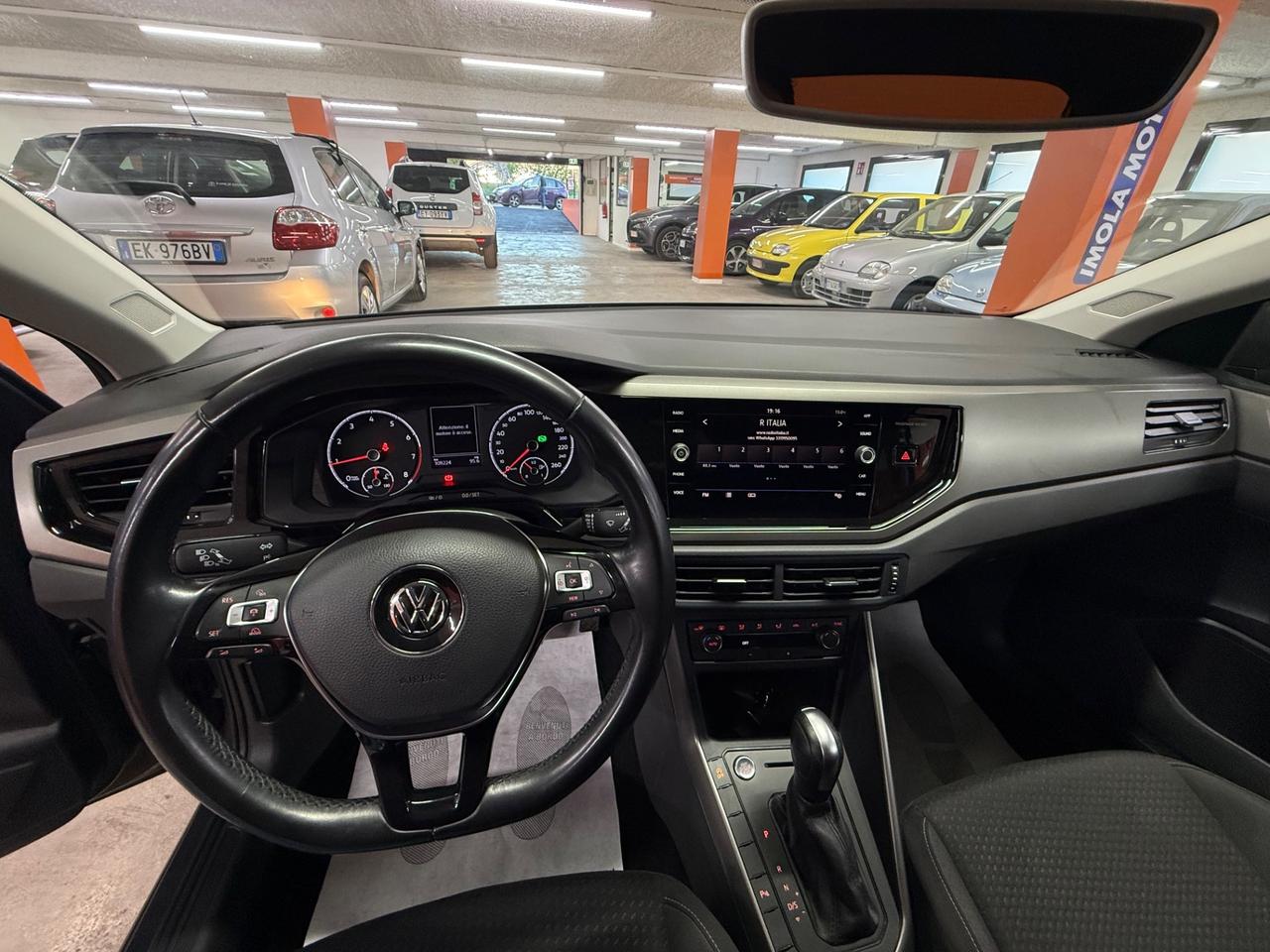Volkswagen Polo 1.0 TSI DSG 5p. R-Line Cambio Automatico