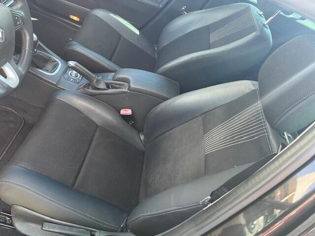 RENAULT MEGANE INTERNI IN PELLE , NAVIGATORE FULL...