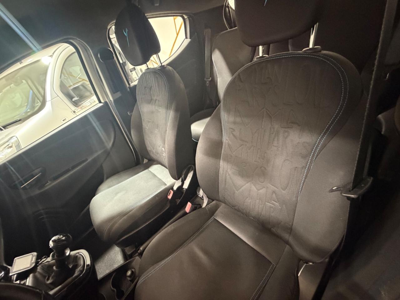 Lancia Ypsilon 0.9 TwinAir 85 CV 5 porte Metano Ecochic Gold