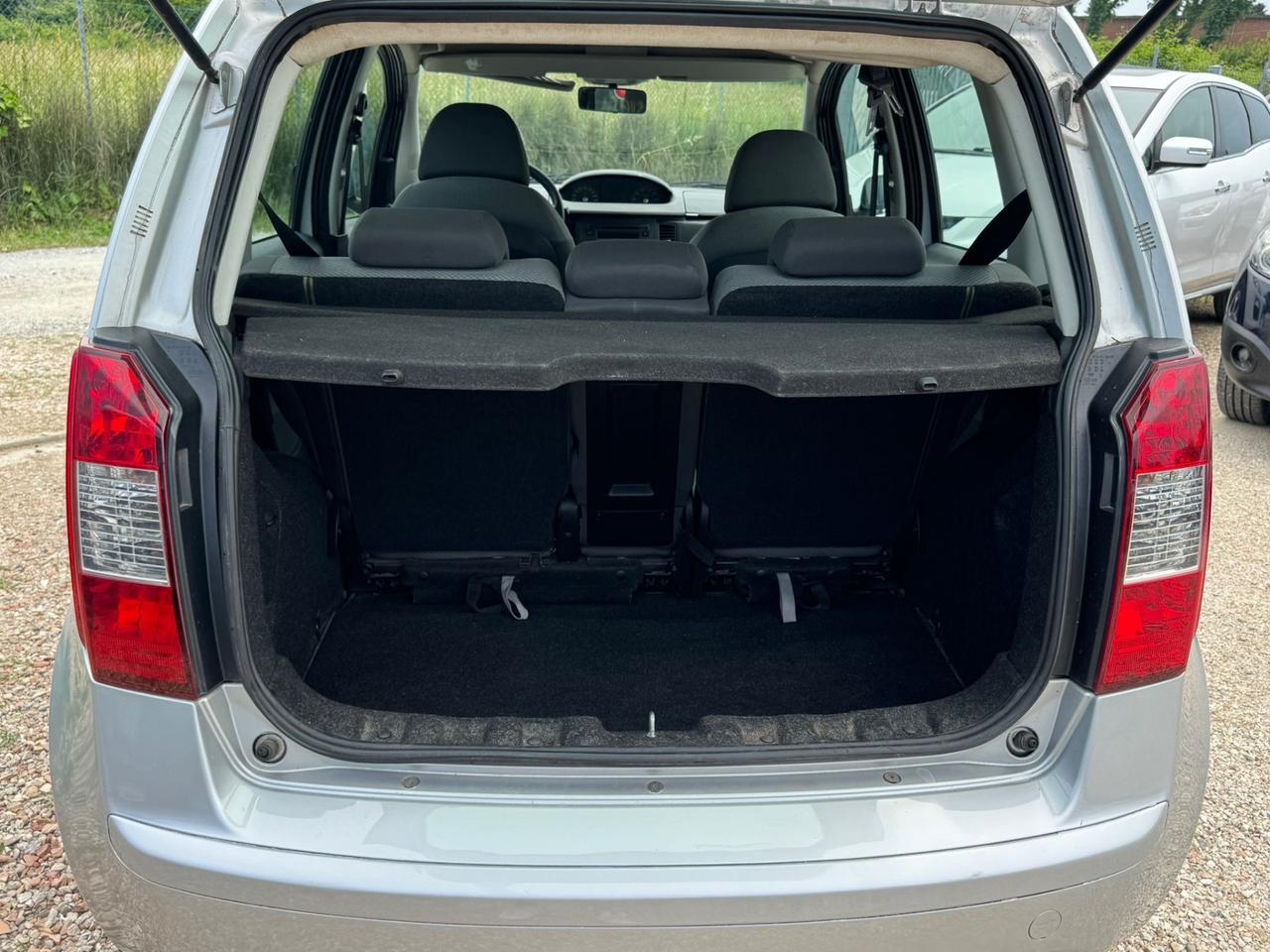 Fiat Idea 1.2 16V BlackLabel Neopatentati