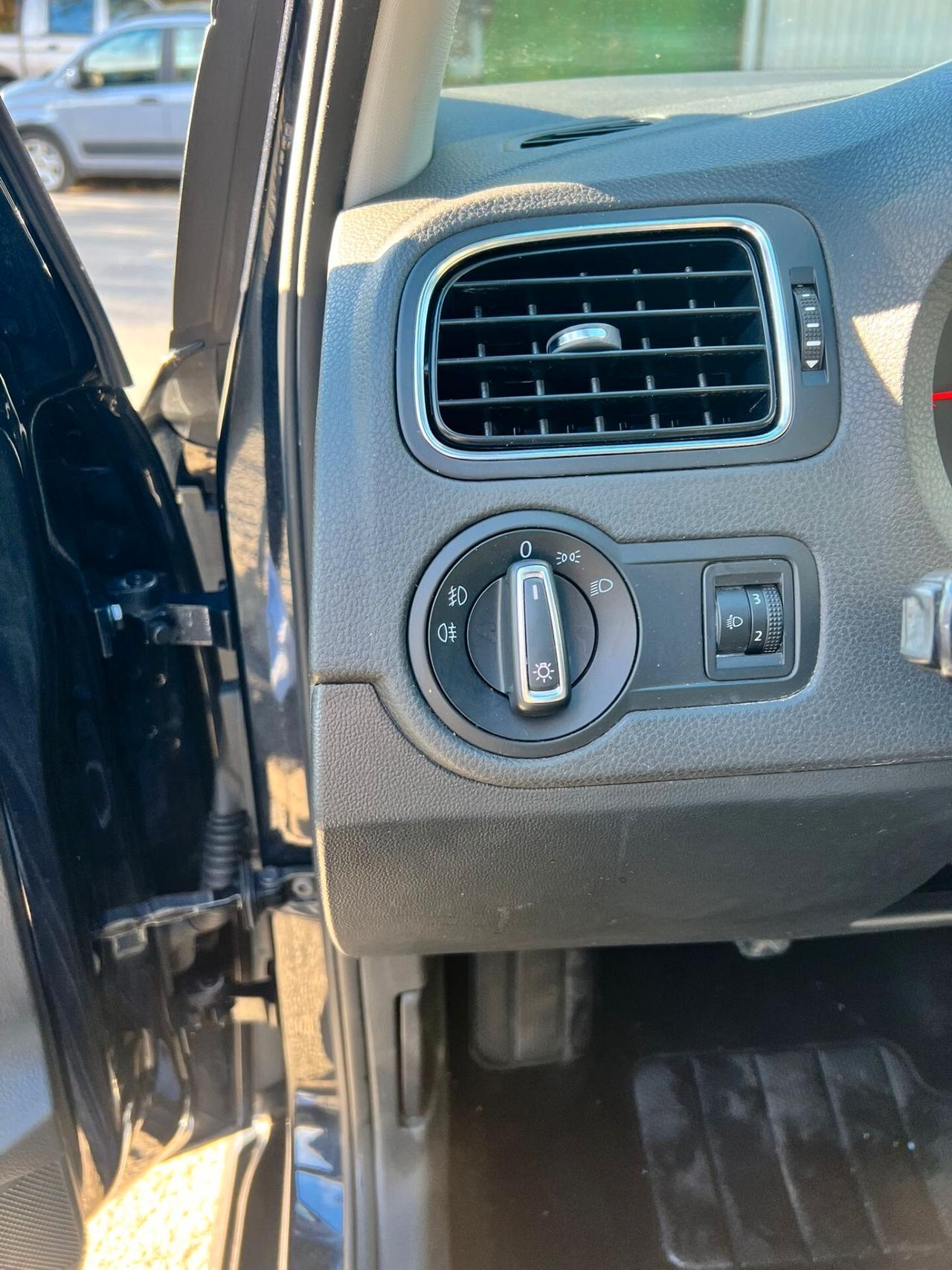 Volkswagen Polo 1.4 TDI 5p. Business