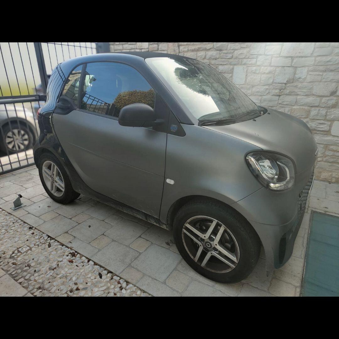Smart ForTwo EQ Pure **12.000 KM**