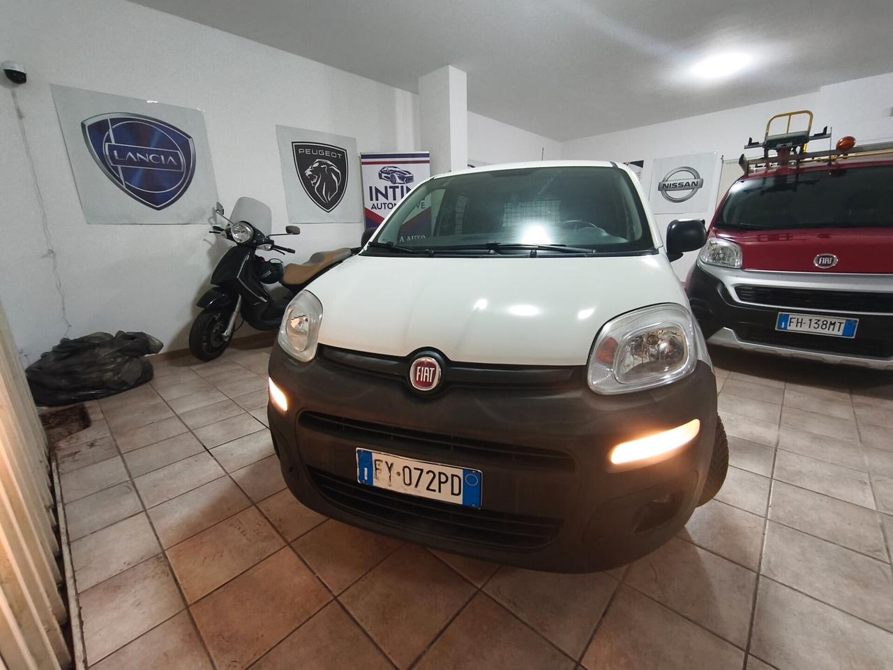 Fiat panda van autocarro 2 posti (12 mesi di garanzia)
