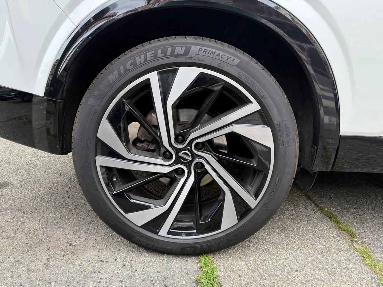 NISSAN QASHQAI TEKNA PLUS 1.3 MHEV 158CV XTRONIC
