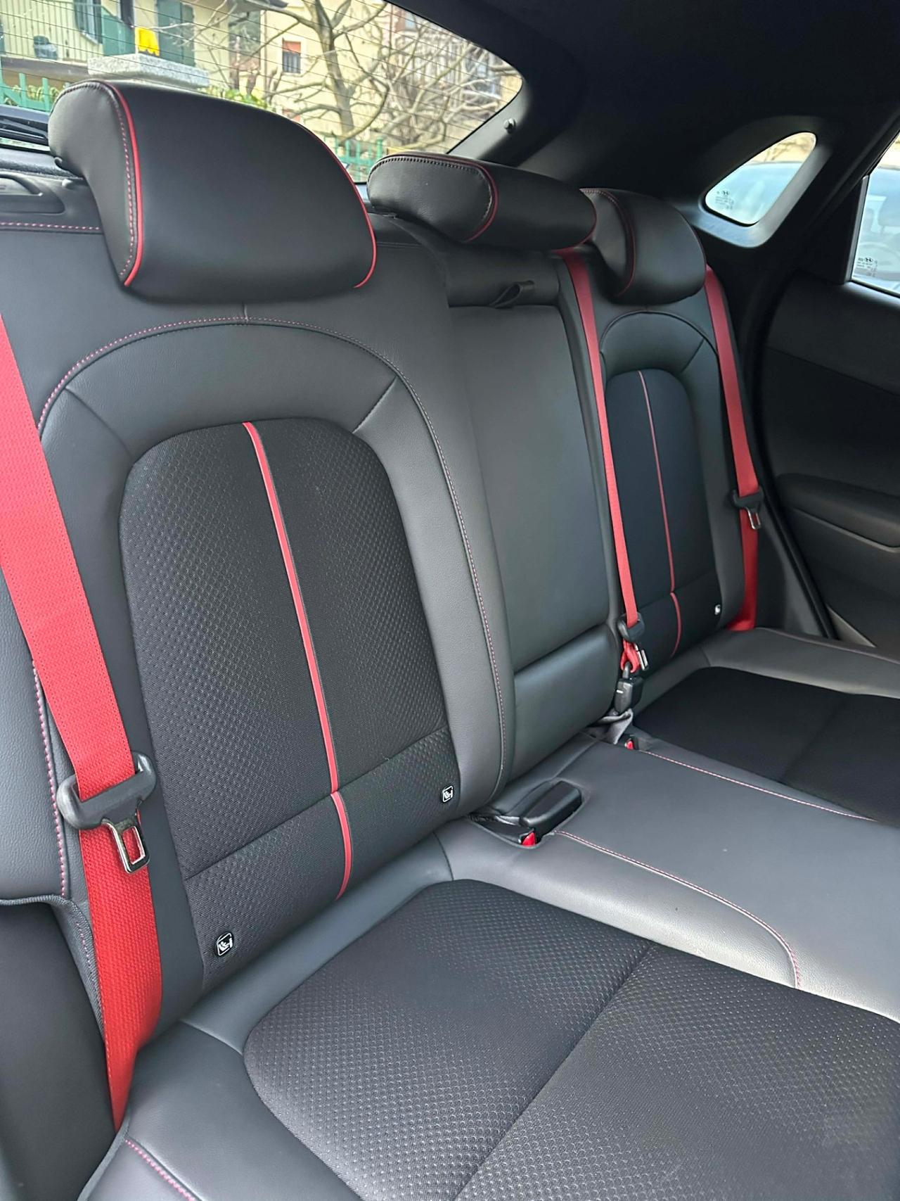 Hyundai KONA 1.6 CRDI XPOSSIBILE KMCERT GARANZ UNICOPR