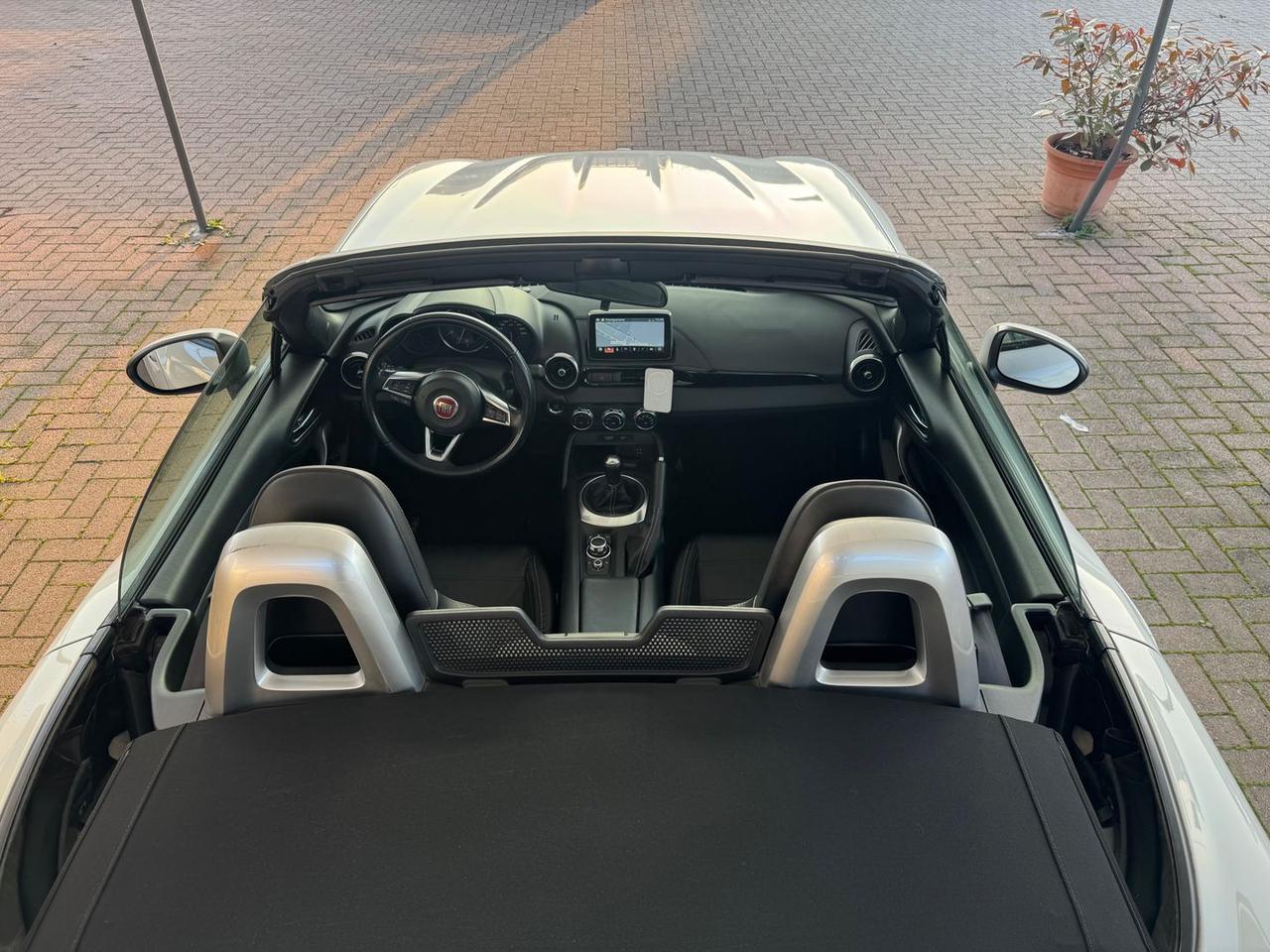 Fiat 124 Spider Lusso 1.4 Multiair Turbo #8435