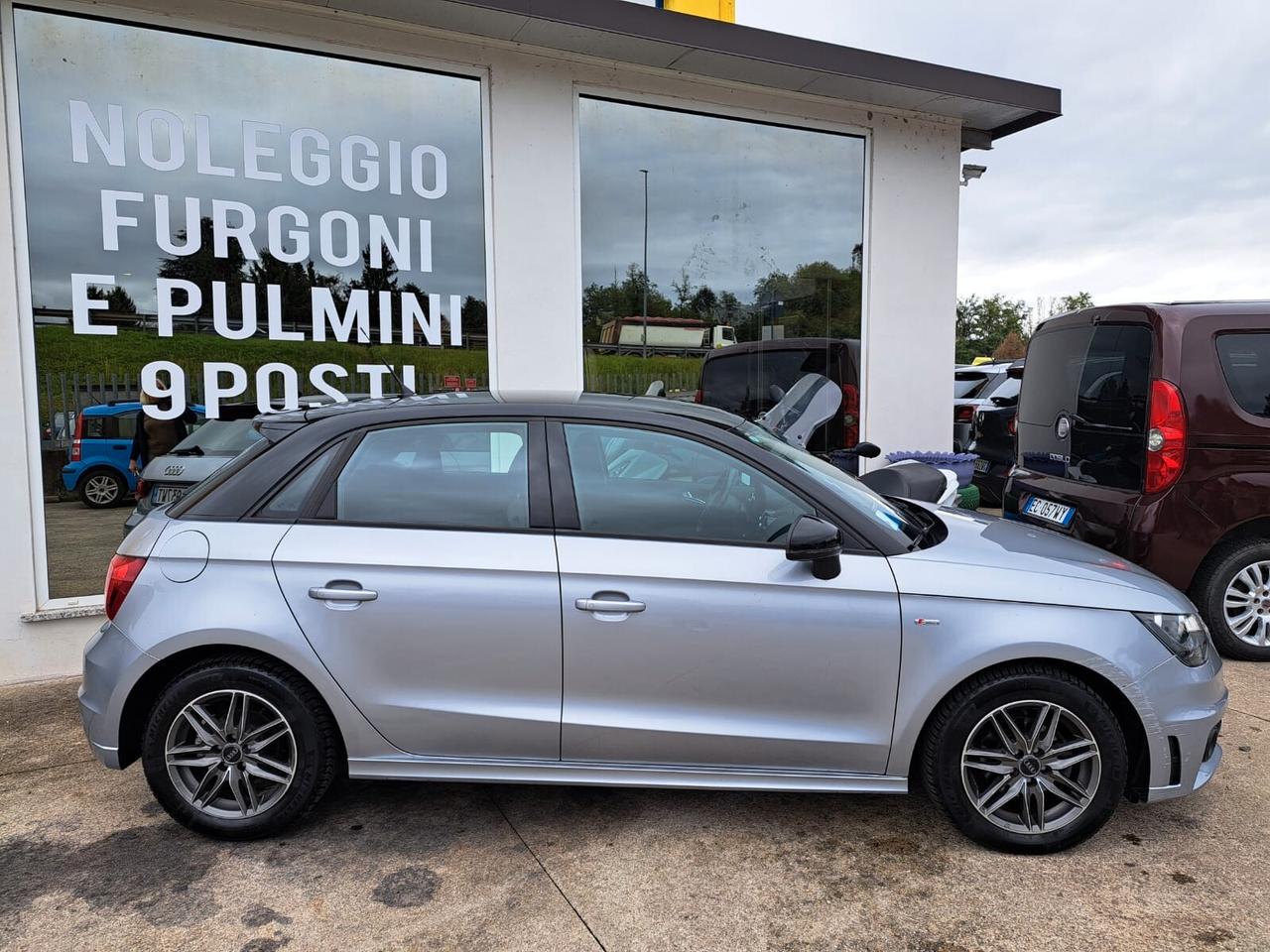 Audi A1 SPB 1.6 TDI S tronic line -DOPPI CERCHI