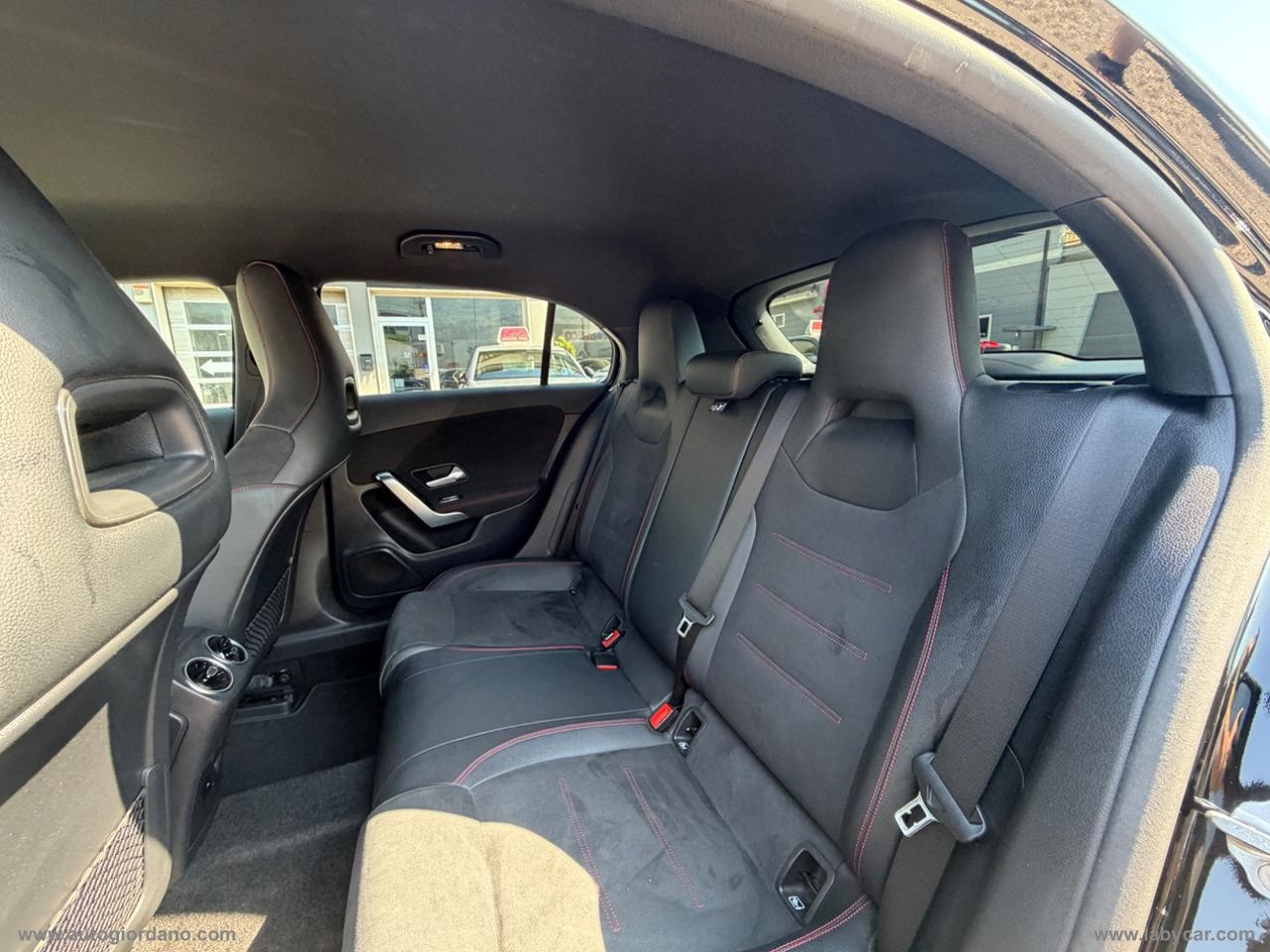 MERCEDES-BENZ A 160 Premium AMG LINE