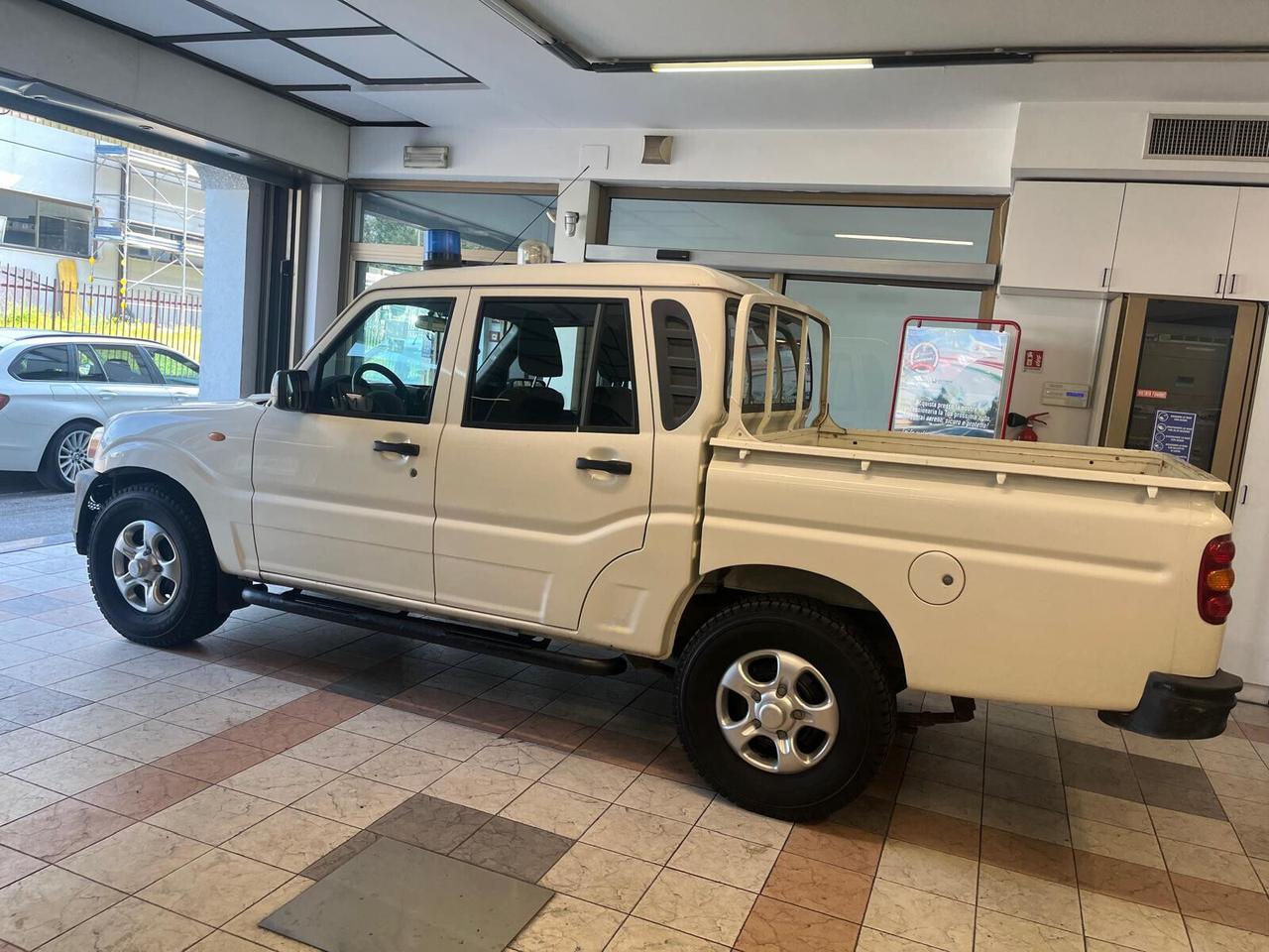 Mahindra Goa 2.2 CRDe 16V 4WD SC Pick-Up